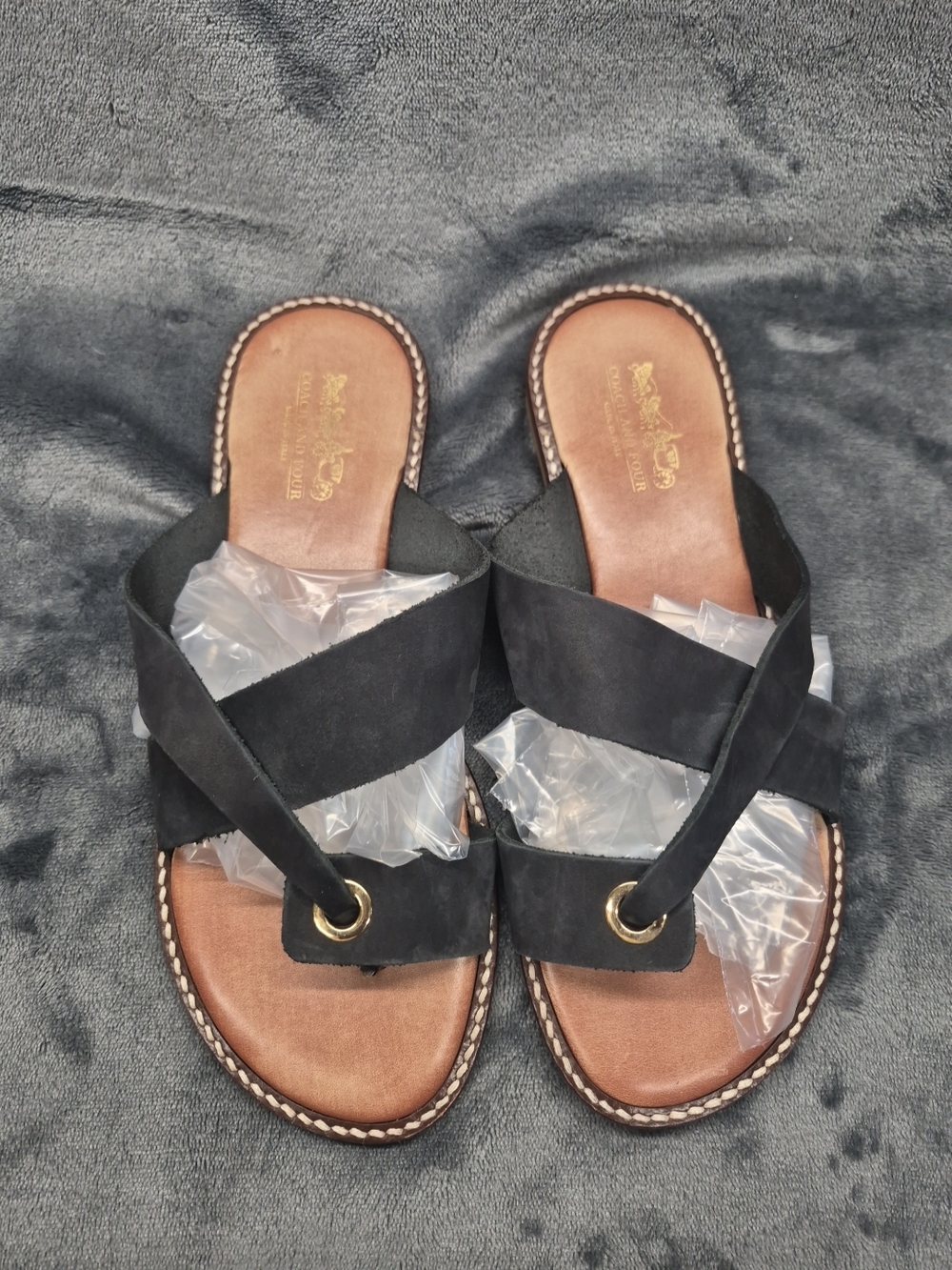 Coach And Four Black Slip On Sandals Women's Size 6.5 Paded Footbed Made Italy - Picture 2 of 11